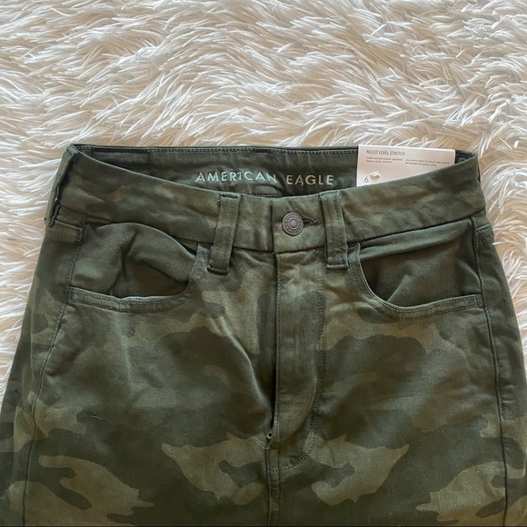 NWT AE Curvy Ripped Camo High Waisted Jegging Jeans - Picture 10 of 15